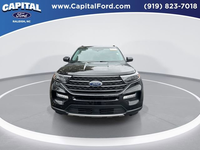 Certified 2023 Ford Explorer XLT w/ Equipment Group 202A image 9