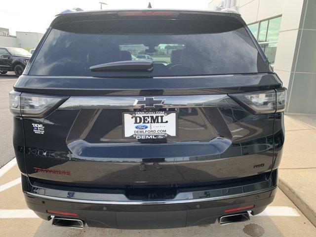 Used 2021 Chevrolet Traverse Premier w/ Redline Edition AWD/4WD image 6