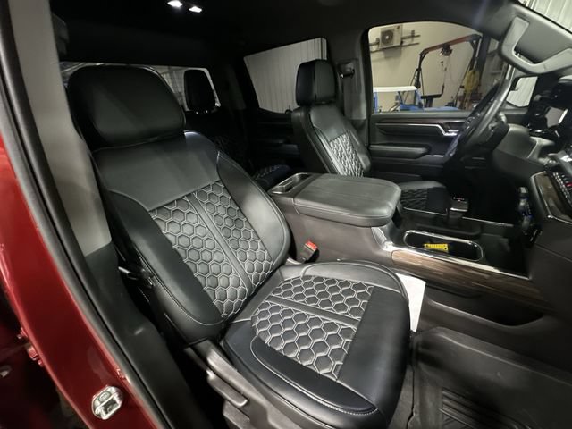 Used 2024 Chevrolet Silverado 1500 LT Trail Boss w/ Protection Package AWD/4WD image 32