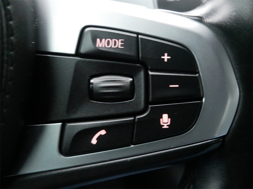 Used 2018 BMW 540i xDrive image 17