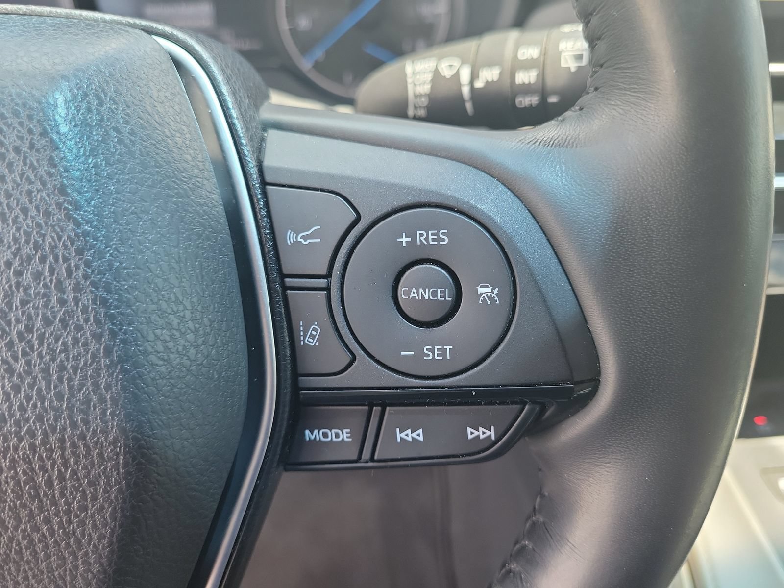 Used 2021 Toyota Venza Limited AWD/4WD image 22