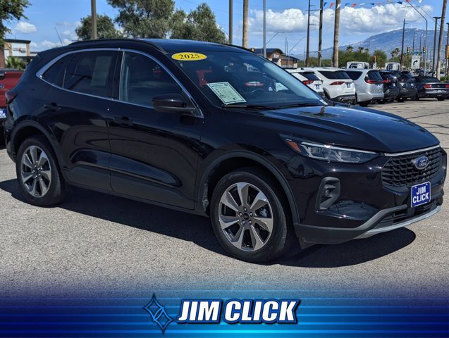 Certified 2025 Ford Escape Platinum AWD/4WD image 1