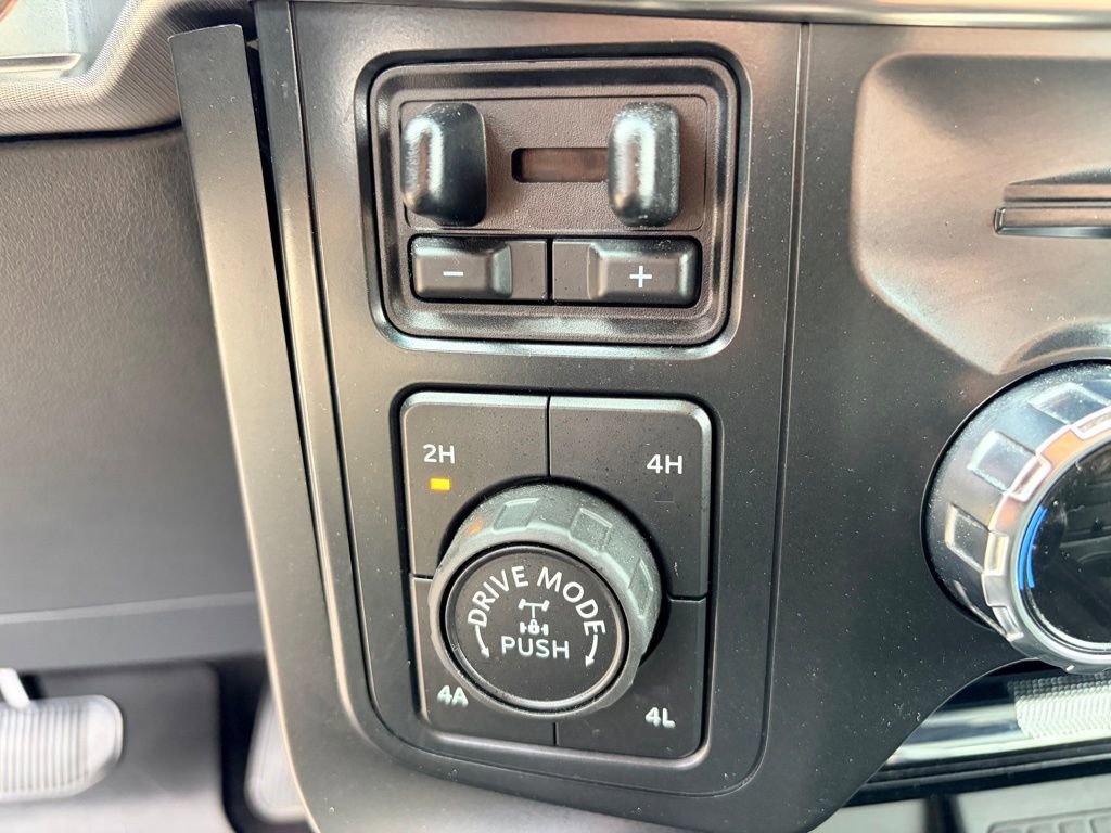 Certified 2022 Ford F150 Raptor w/ Equipment Group 801A High image 16