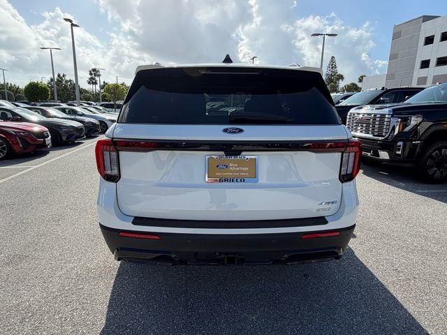Certified 2026 Ford Explorer ST-Line AWD/4WD image 6