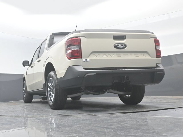 Certified 2025 Ford Maverick Lariat w/ Black Appearance Package AWD/4WD image 21