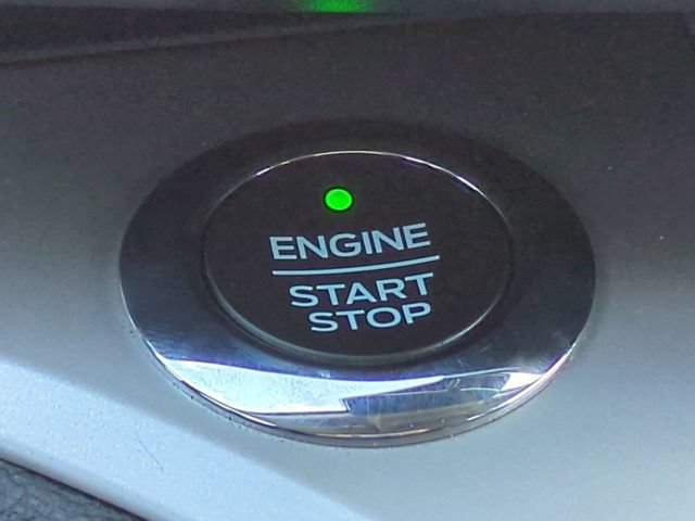 Certified 2020 Ford Explorer XLT w/ Equipment Group 202A AWD/4WD image 27