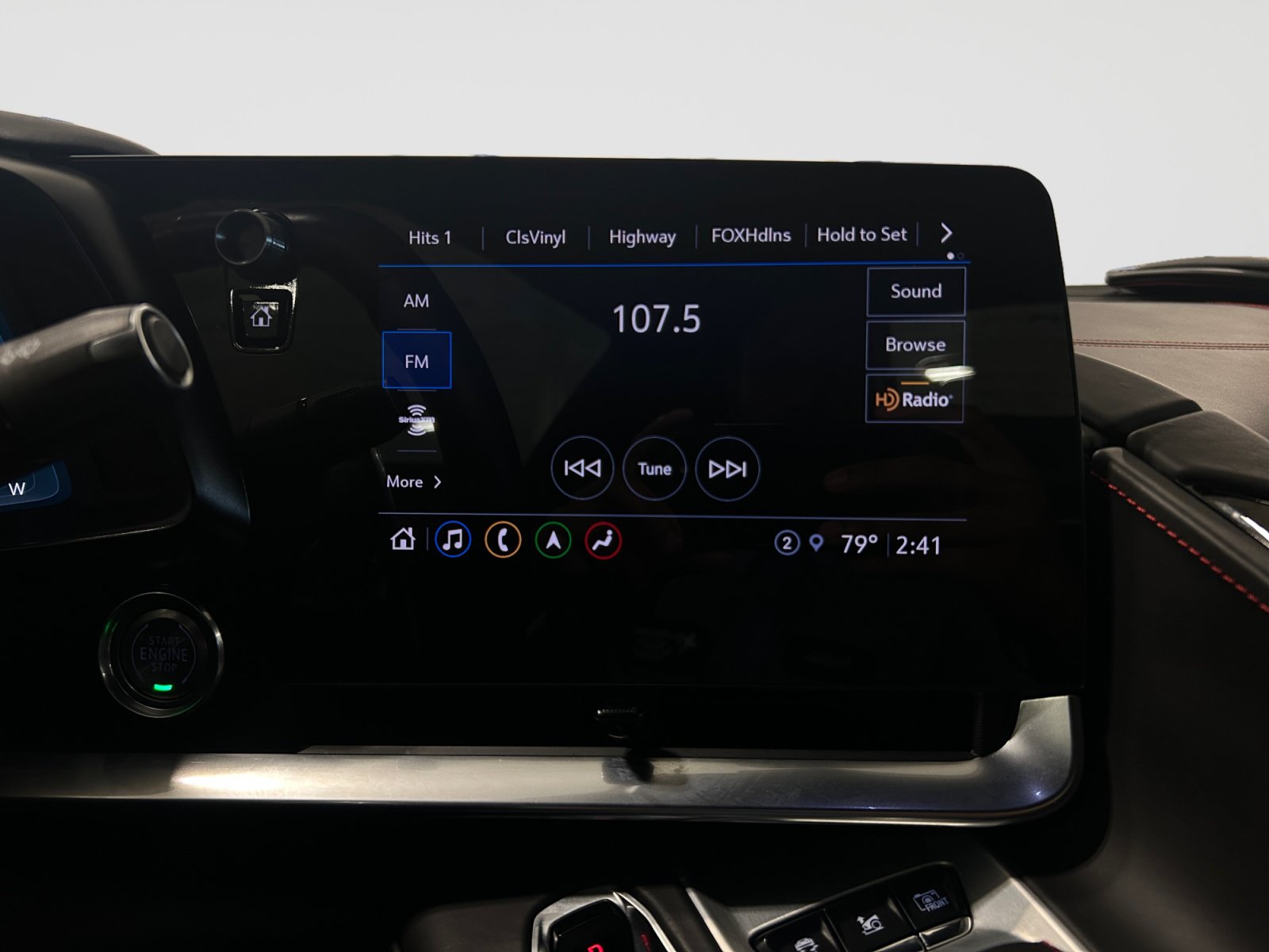 Used 2023 Chevrolet Corvette Stingray Premium Conv w/ Z51 Performance Package RWD image 17