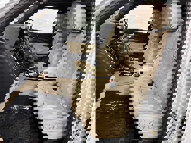 Used 2024 Audi Q5 e Premium Plus image 3