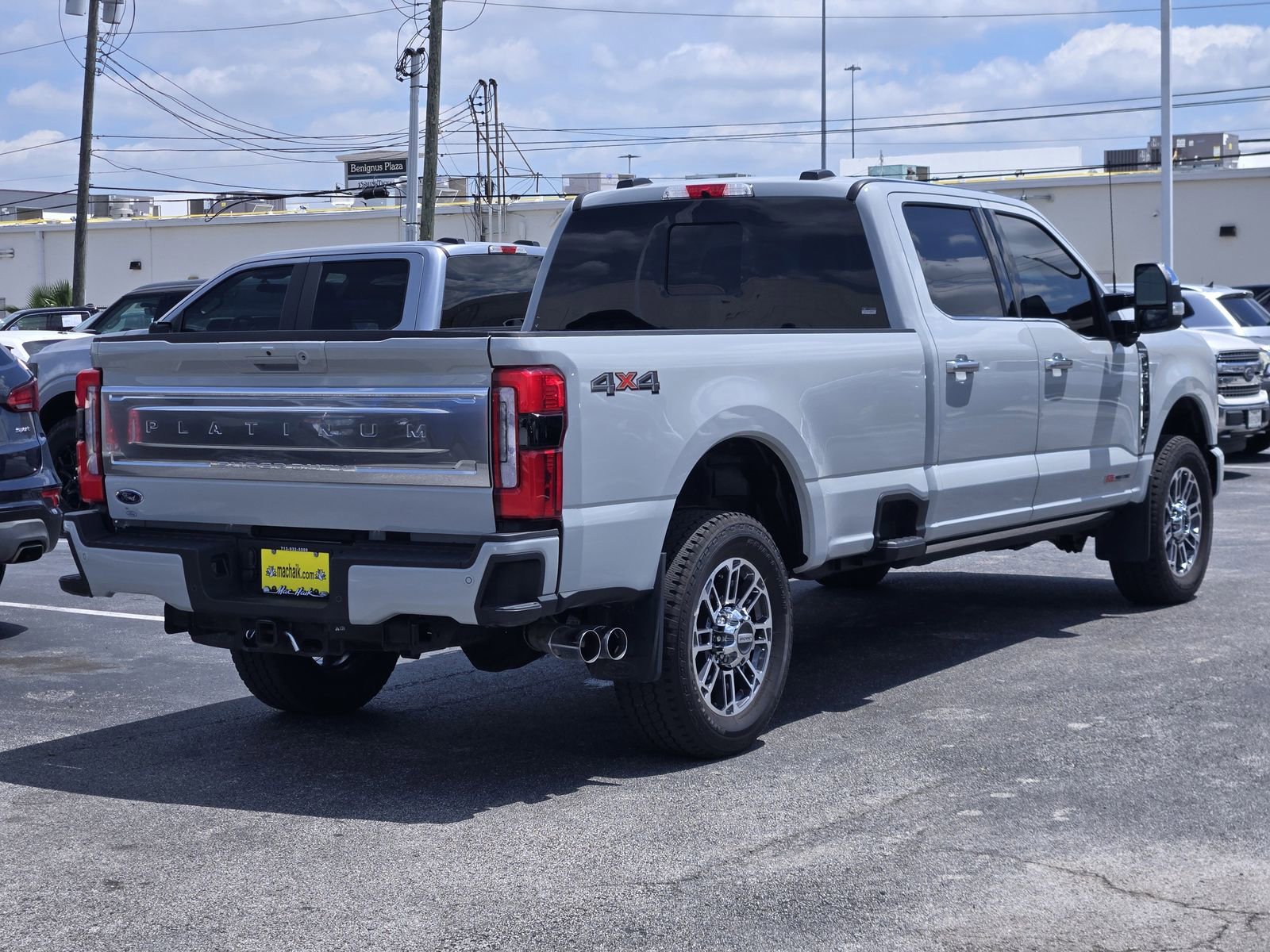 Certified 2026 Ford F350 Platinum w/ Platinum Plus Package AWD/4WD image 6