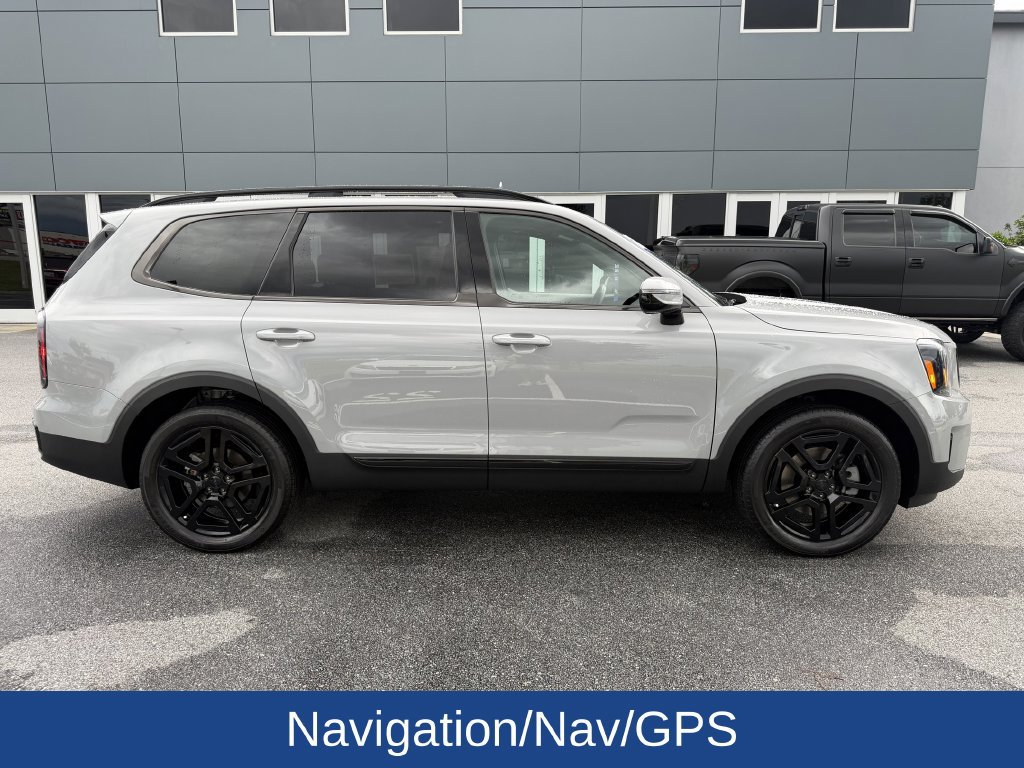 Used 2025 Kia Telluride SX Prestige X-Line AWD/4WD image 3