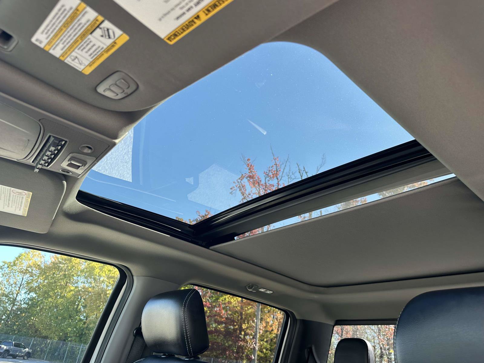 Certified 2020 Ford F350 Lariat w/ Lariat Ultimate Package AWD/4WD image 8
