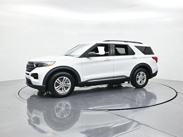 Certified 2021 Ford Explorer XLT RWD image 5