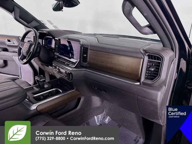 Used 2023 Chevrolet Silverado 1500 High Country w/ High Country Premium Package AWD/4WD image 32