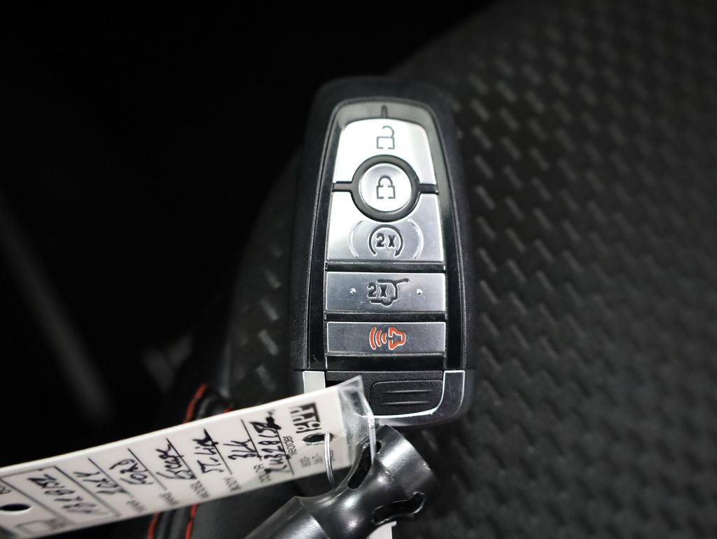 Certified 2024 Ford Escape ST-Line Select w/ Tech Pack #1 image 32