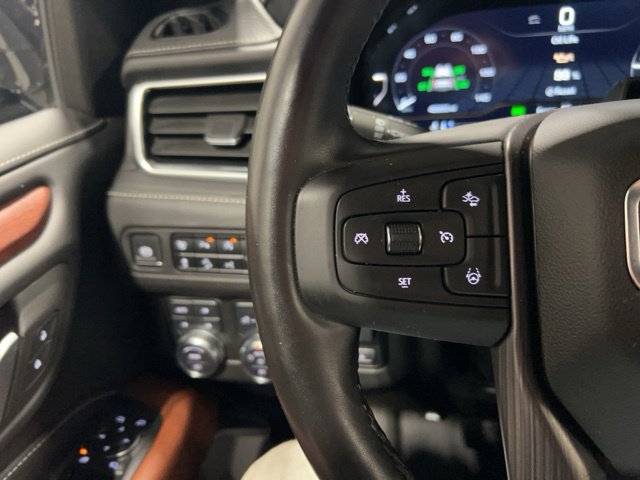 Used 2024 GMC Yukon Denali Ultimate AWD/4WD image 25