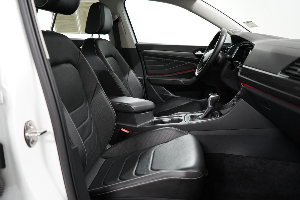 Used 2023 Volkswagen Jetta SEL FWD image 24