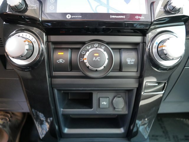 Used 2020 Toyota 4Runner TRD Off-Road Premium w/ Moonroof Package AWD/4WD image 29
