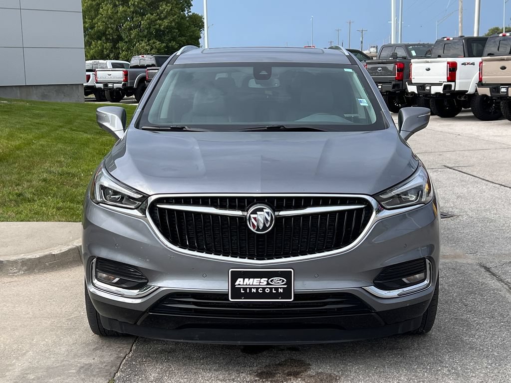 Used 2021 Buick Enclave Premium w/ Sun and Sites Package AWD/4WD image 8