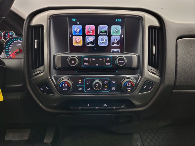 Used 2018 Chevrolet Silverado 1500 LT w/ All Star Edition AWD/4WD image 29