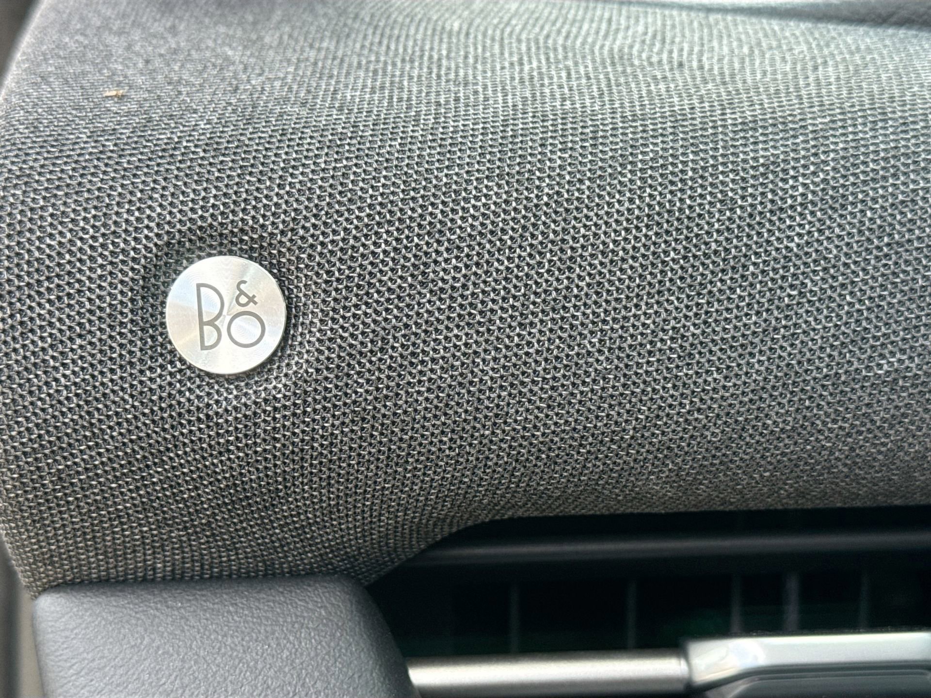 Certified 2025 Ford Explorer ST image 21