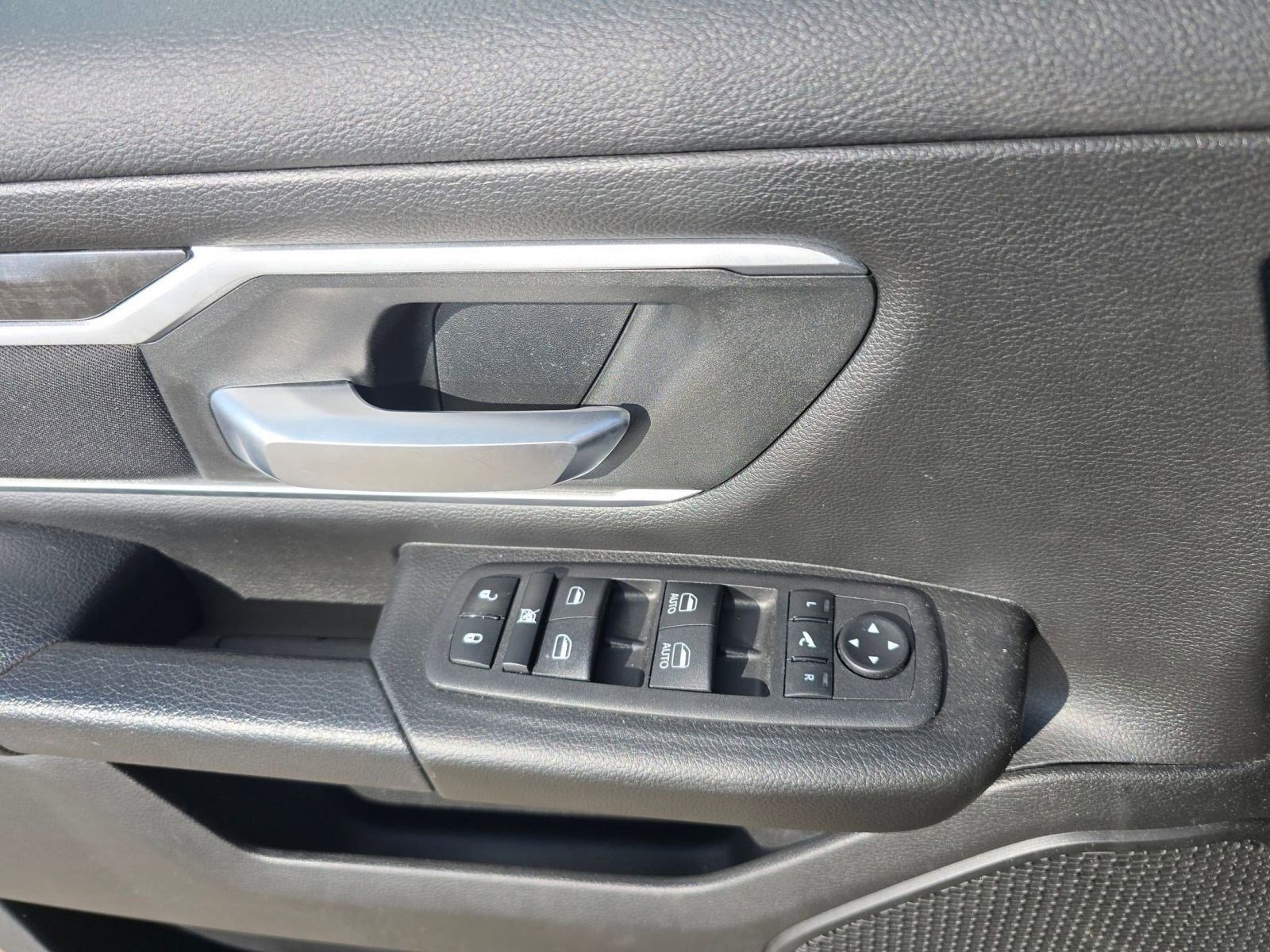 Used 2023 RAM 1500 Lone Star image 20