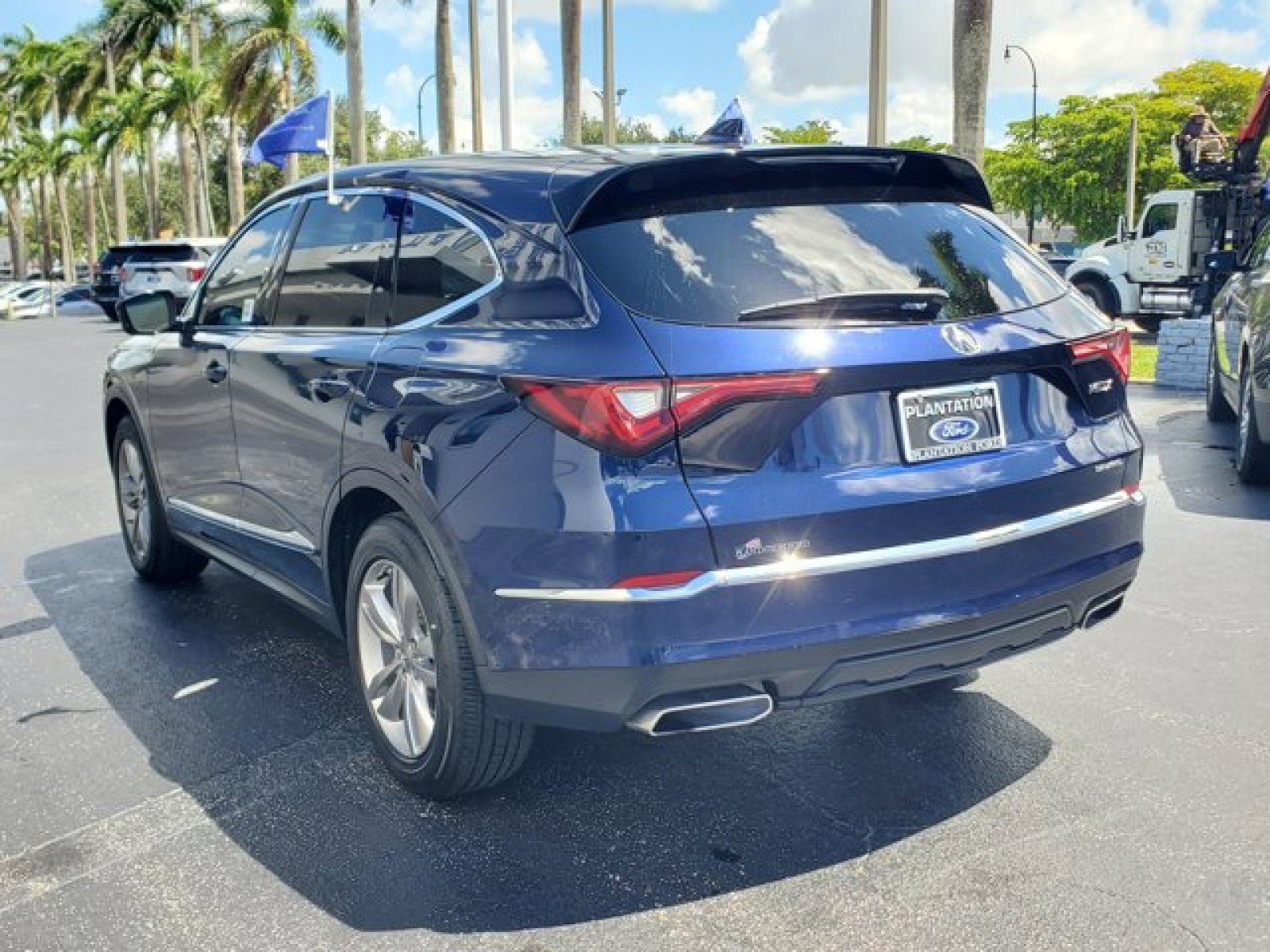 Used 2023 Acura MDX SH-AWD image 6