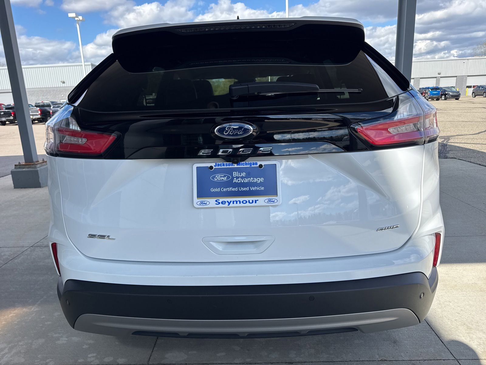 Certified 2024 Ford Edge SEL w/ Convenience Package AWD/4WD image 6