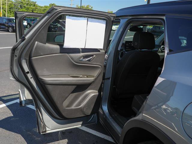Used 2023 Chevrolet Blazer LT w/ Convenience Package FWD image 23