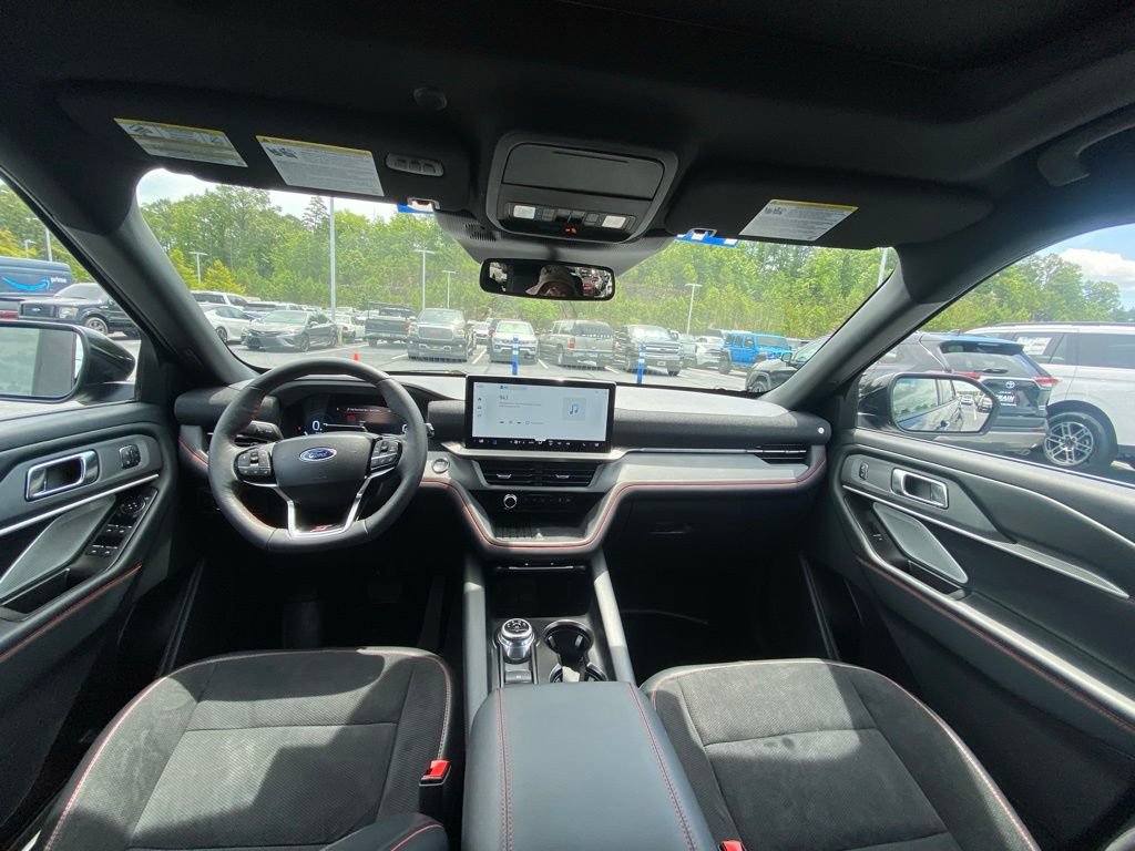 Certified 2025 Ford Explorer ST w/ Sun And Sound Package AWD/4WD image 26