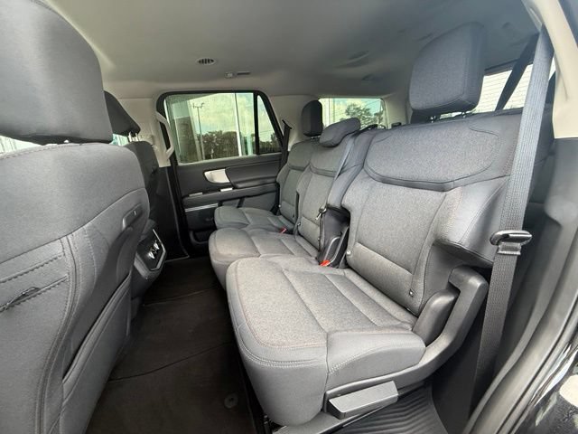 Certified 2025 Ford Expedition Active AWD/4WD image 15