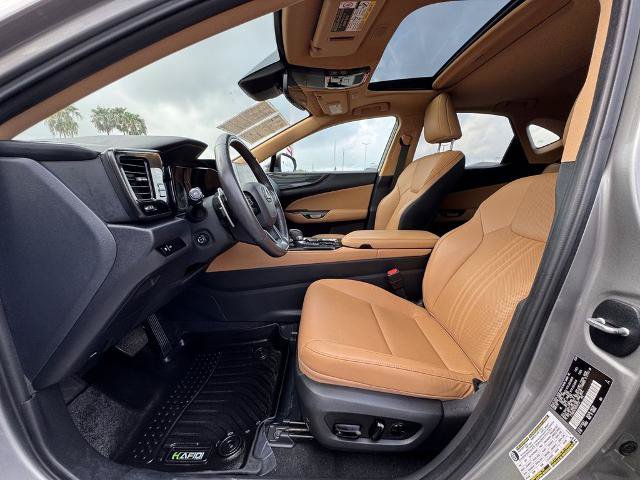 Used 2024 Lexus NX 250 FWD image 14