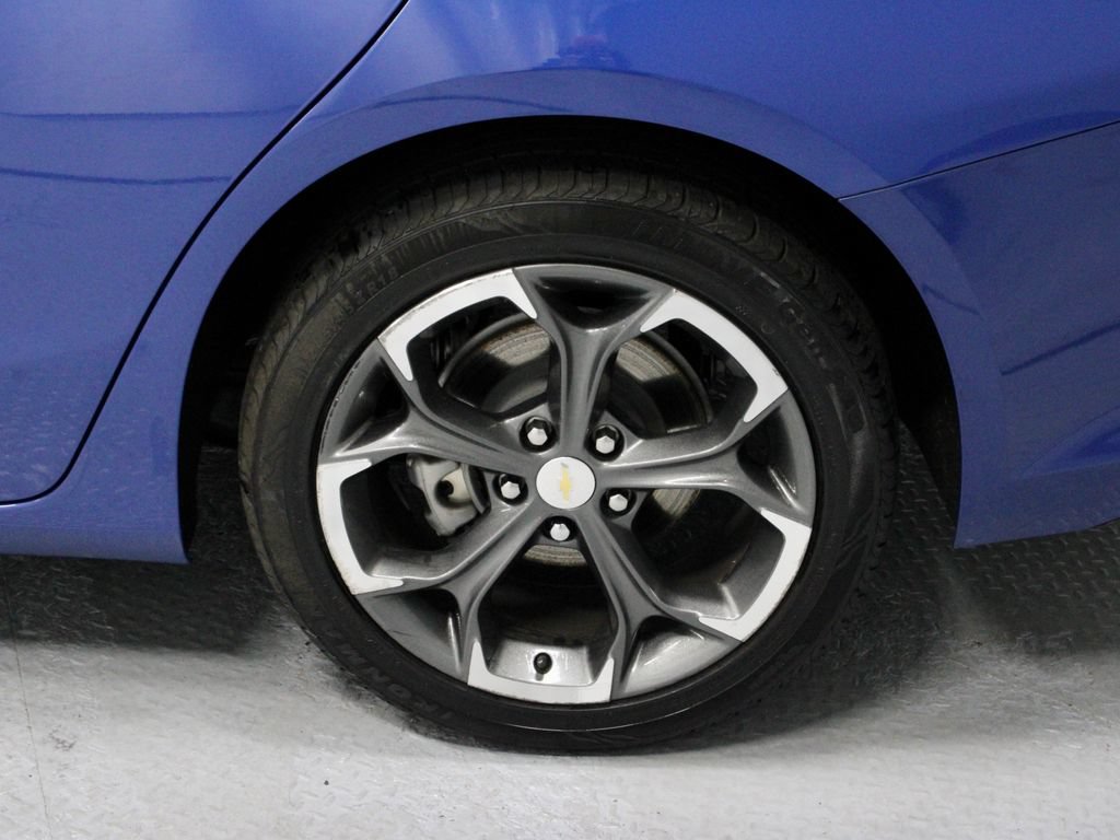 Used 2023 Chevrolet Malibu LT FWD image 19