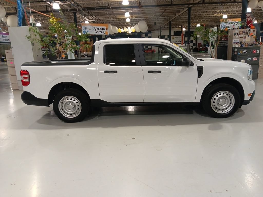 Certified 2023 Ford Maverick XL w/ Equipment Group 100A Standard AWD/4WD image 9