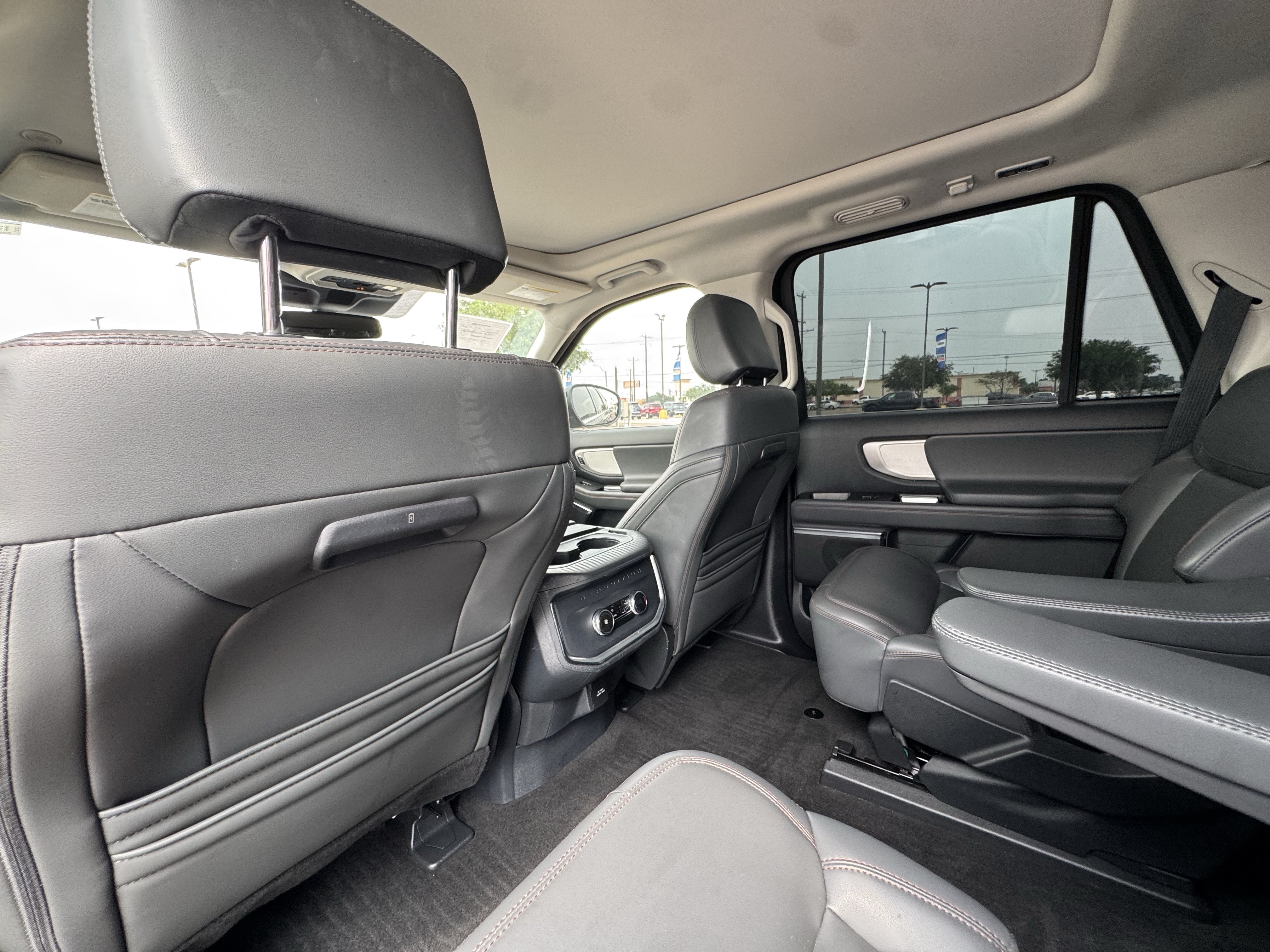 Certified 2025 Ford Expedition Active RWD image 26