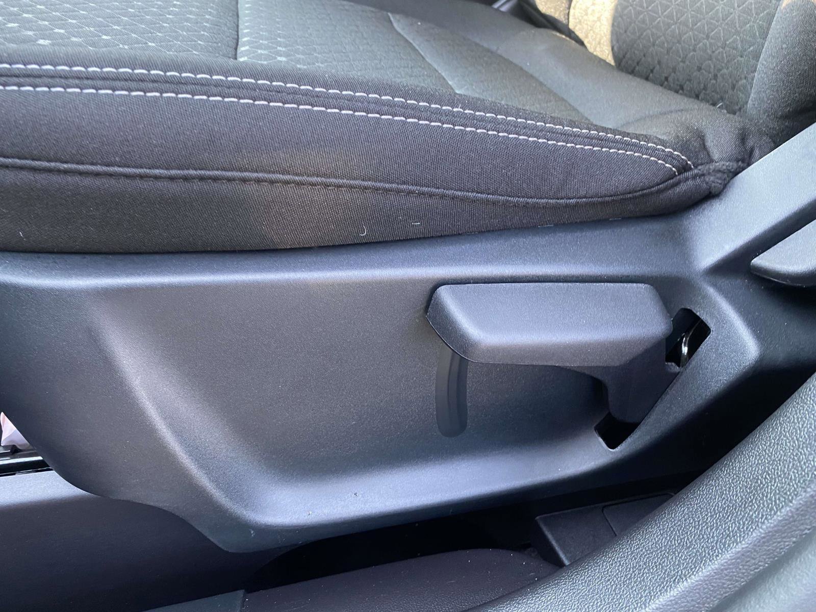 Certified 2025 Ford Escape Active FWD image 16