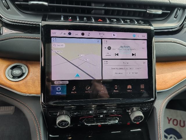 Used 2022 Jeep Grand Cherokee Summit AWD/4WD image 22
