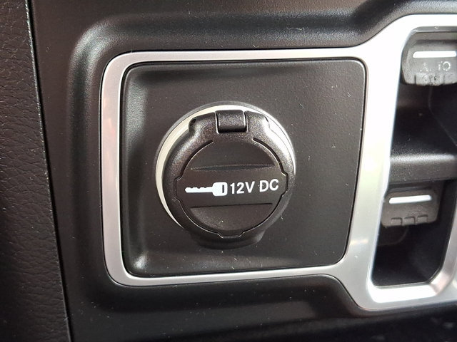Used 2018 Jeep Wrangler Unlimited Sport S AWD/4WD image 29