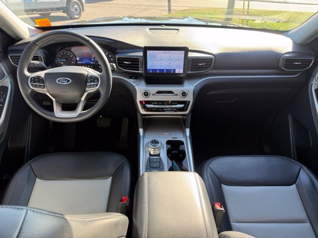 Certified 2024 Ford Explorer XLT w/ Equipment Group 202A AWD/4WD image 20