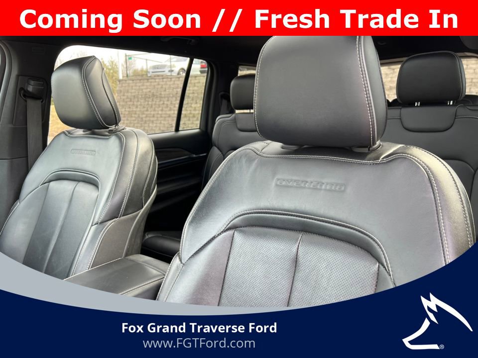 Used 2024 Jeep Grand Cherokee L Overland w/ Trailer Tow Package AWD/4WD image 11