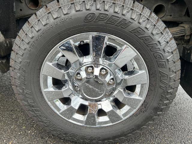 Used 2018 GMC Sierra 2500 Denali w/ Duramax Plus Package AWD/4WD image 34