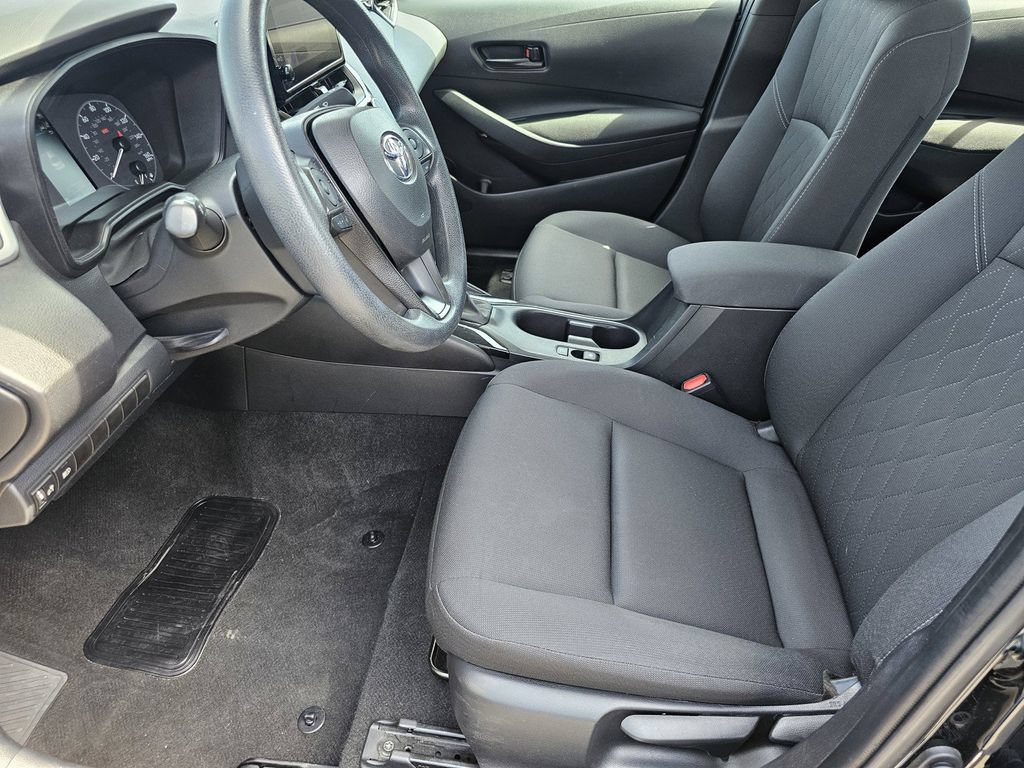 Used 2024 Toyota Corolla LE FWD image 21