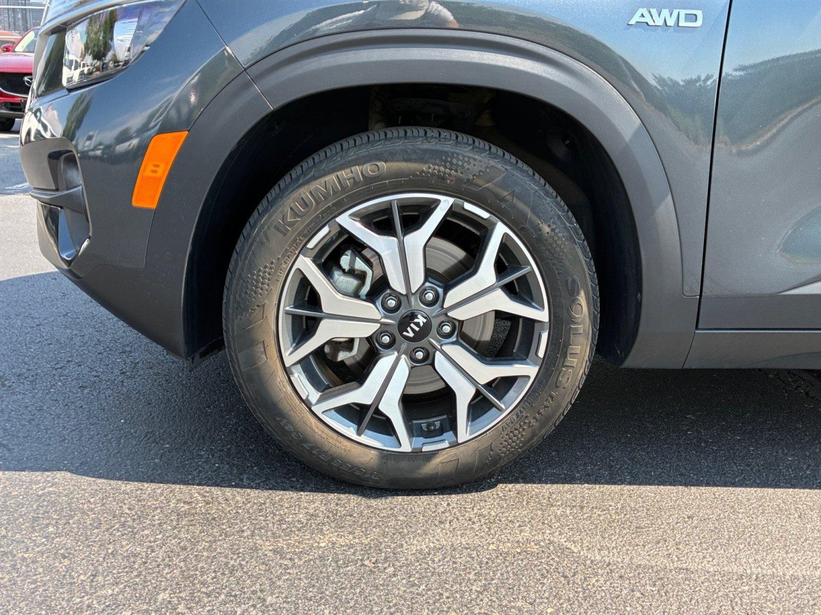 Used 2021 Kia Seltos EX AWD/4WD image 26