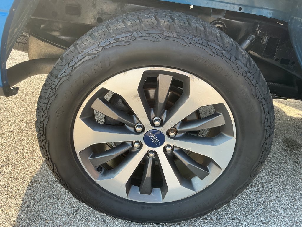 Certified 2019 Ford F150 XL w/ Equipment Group 101A Mid AWD/4WD image 17