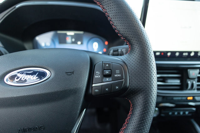 Certified 2025 Ford Escape ST-Line Elite w/ Tech Pack #2 image 16