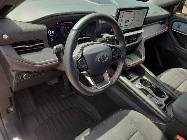 Certified 2025 Ford Explorer ST-Line w/ Premium Package RWD image 24