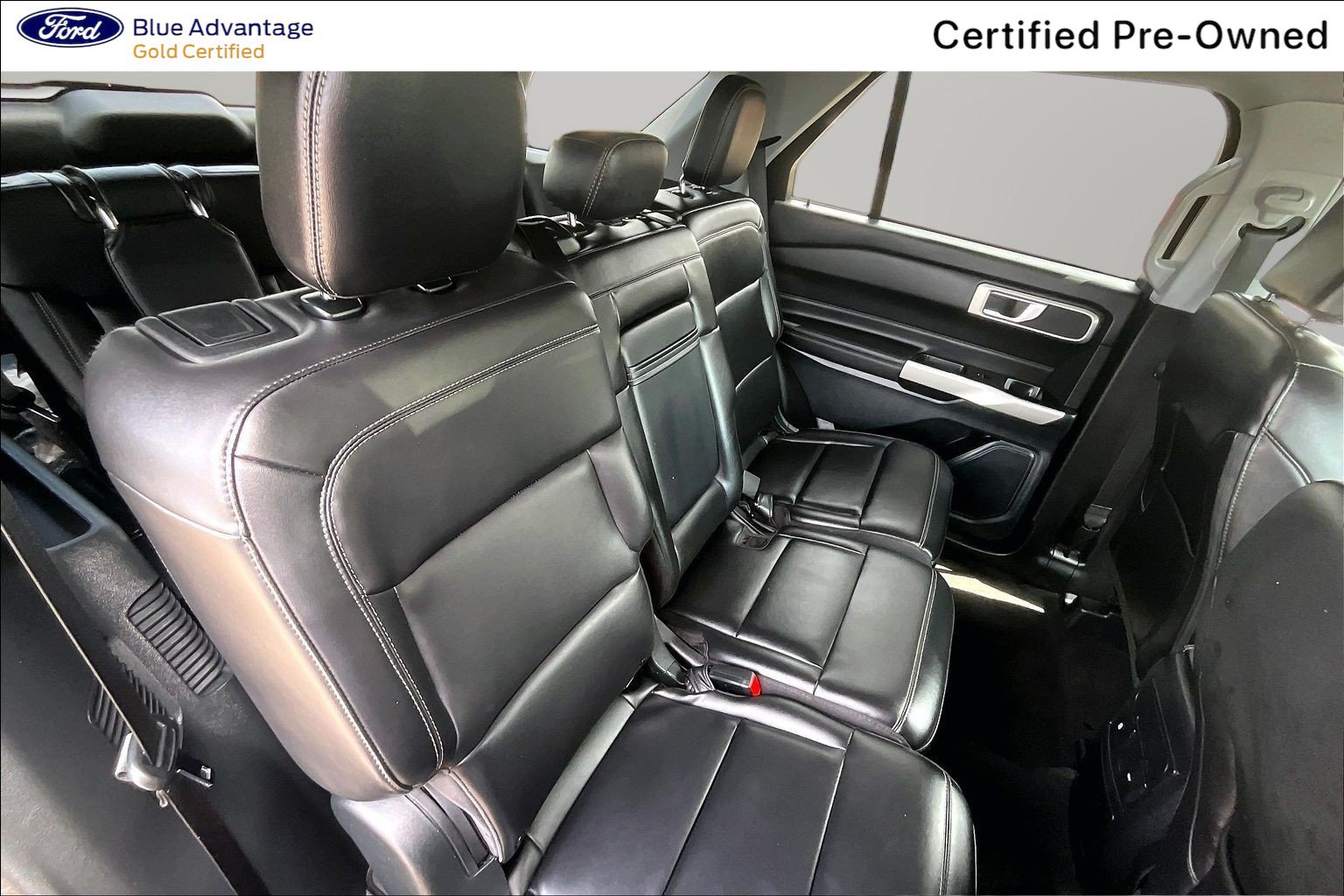 Certified 2023 Ford Explorer XLT w/ Equipment Group 202A AWD/4WD image 17