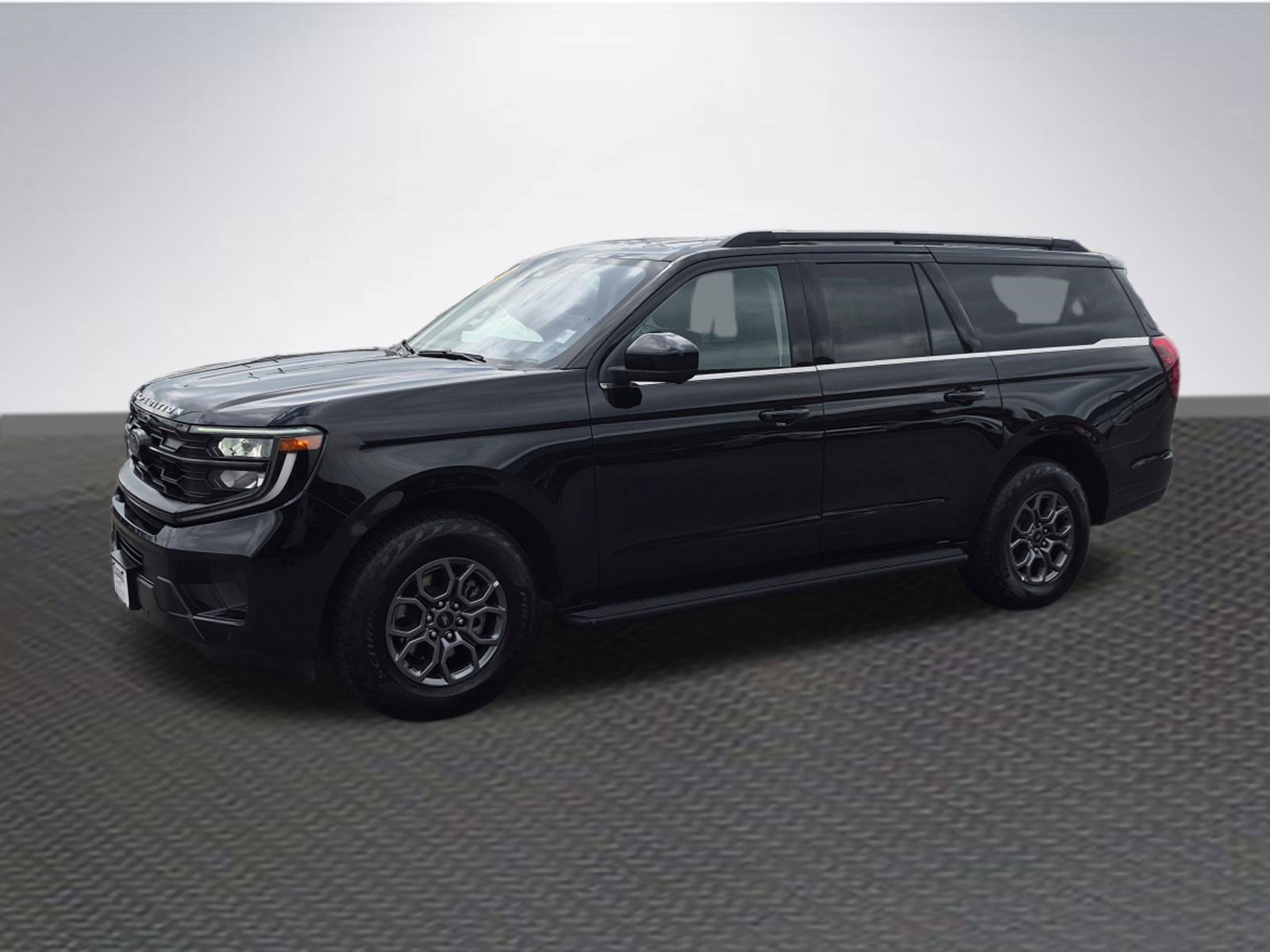 Certified 2025 Ford Expedition Max Active AWD/4WD image 2
