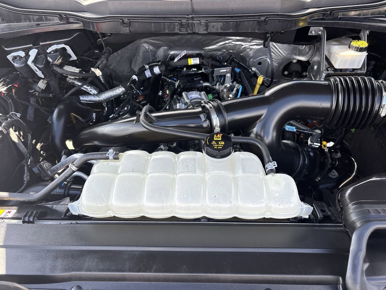 Certified 2023 Ford F150 XLT w/ Equipment Group 302A High image 16