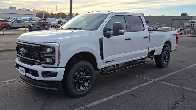 Certified 2025 Ford F350 XL w/ STX Appearance Package AWD/4WD image 3