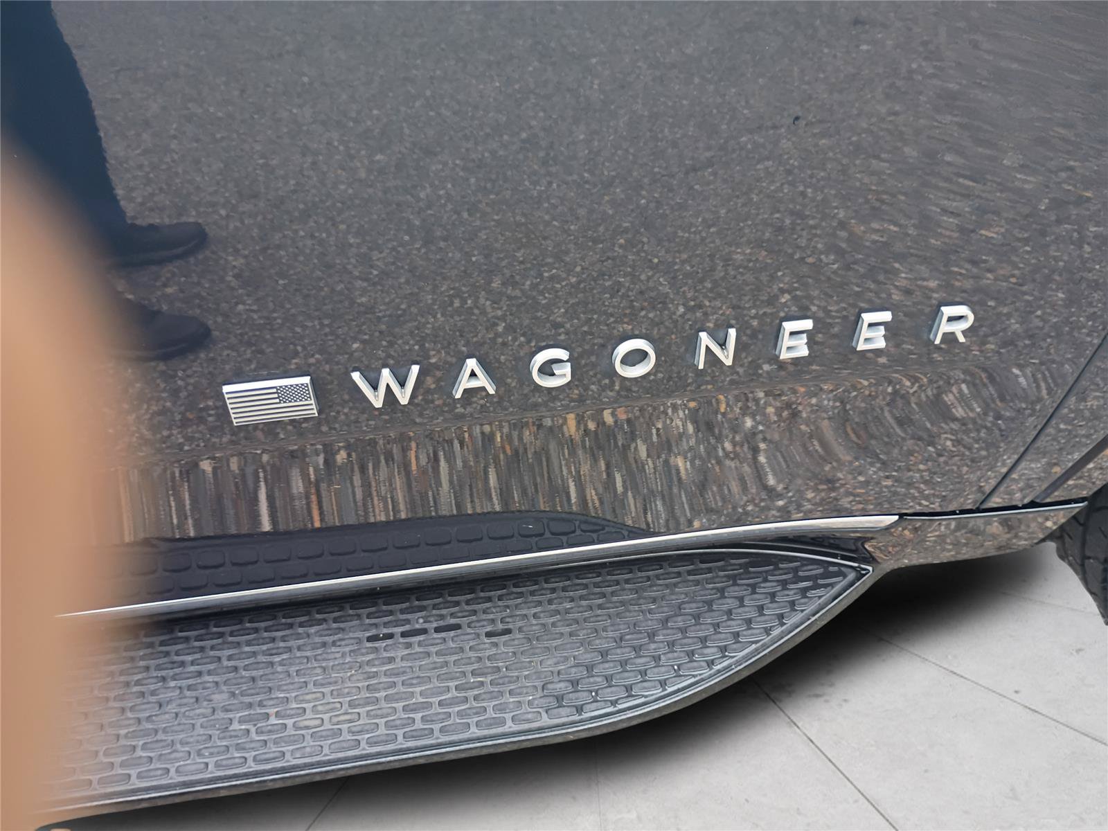 Used 2023 Jeep Wagoneer 4WD w/ Premium Group I image 24